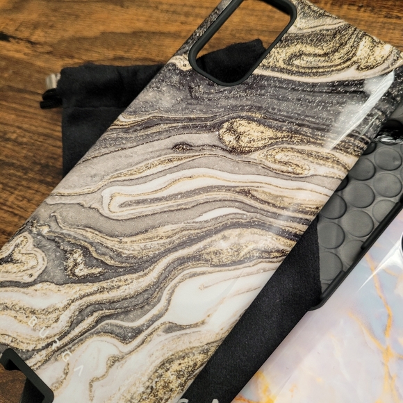 Galaxy s20 phone case - Picture 1 of 2